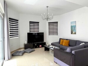 Smart TV - Villa Marina - Glystra Beach (Rhodes)