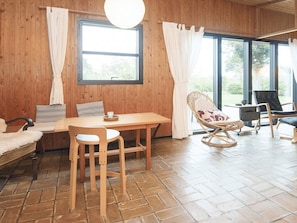 Dining - 6 Person Holiday Home in Ebeltoft (Ebeltoft)