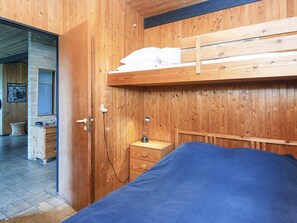 House - 6 Person Holiday Home in Ebeltoft (Ebeltoft)