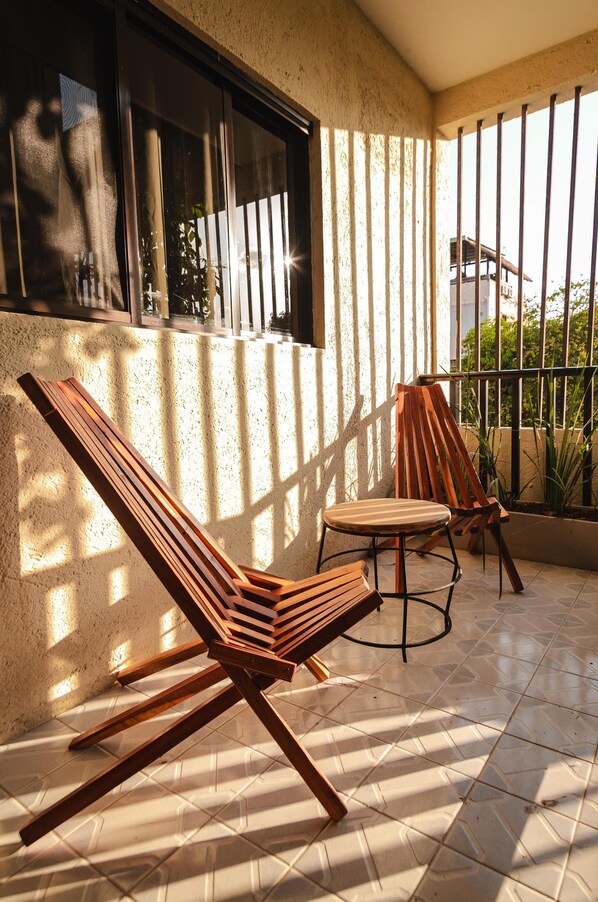 客房, 1 张特大床, 阳台 | 露台