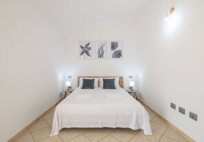 1 Schlafzimmer, Bügeleisen/Bügelbrett, Reisekinderbett, kostenloses WLAN
