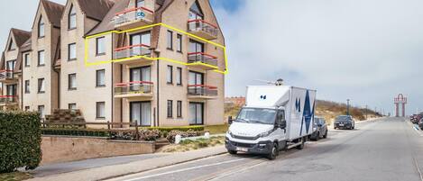 Apartment | Exterior