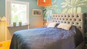 House | 3 bedrooms, individually furnished