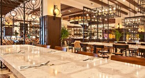 Dining - PB Rose' Owner Studio Suite, Request Dates (Cabo San Lucas)