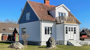 House | Exterior - 7 Person Holiday Home in Solvesborg (Sölvesborg)