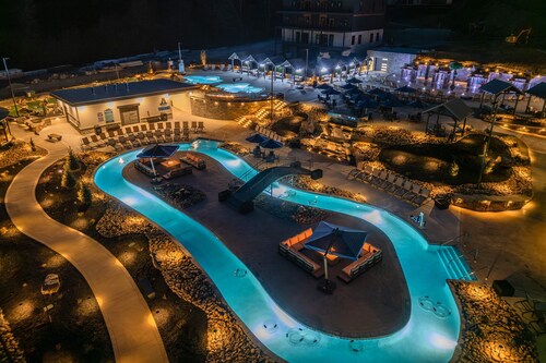 Luxury Chalet | Indoor pool | Hot Tub | Game Room