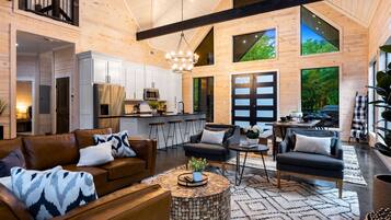 Smart TV, fireplace, video games