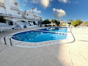 Huis | Zwembad | Een buitenzwembad