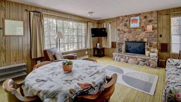 Smart TV, fireplace, books
