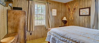 70s Mountain Cabin | Near San Antonio Hot Springs