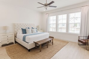 4 habitaciones, tabla de planchar con plancha, wifi y ropa de cama 