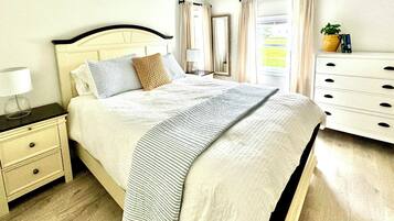 2 chambres, lit parapluie, Wi-Fi, draps fournis