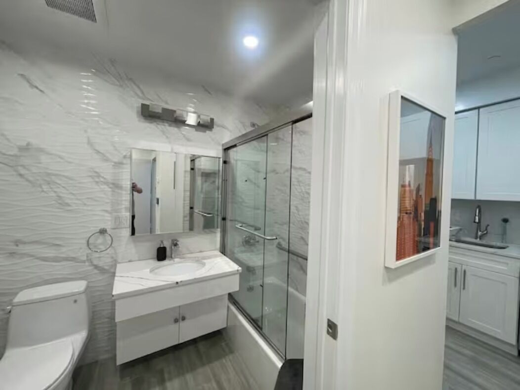 Brand New 2br - Linens Wi-Fi 5th fl