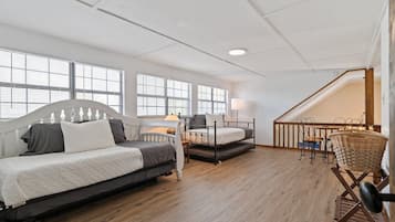4 habitaciones, cuna de viaje, wifi y ropa de cama