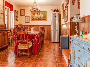House | Private kitchen - Charming Villa With Private Pool (Archidona)