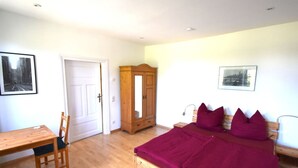 Apartment | 2 bedrooms - In the Landhaus Rosengarten on Rugen (Garz/Rügen)