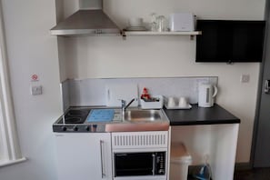 Studio, 1 Double Bed, Private Bathroom, Ground Floor | Private kitchenette - Pier12 (Eastbourne)