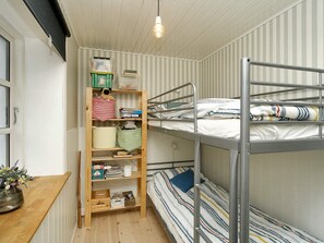 House - 4 Star Holiday Home in Gilleleje (Gilleleje)