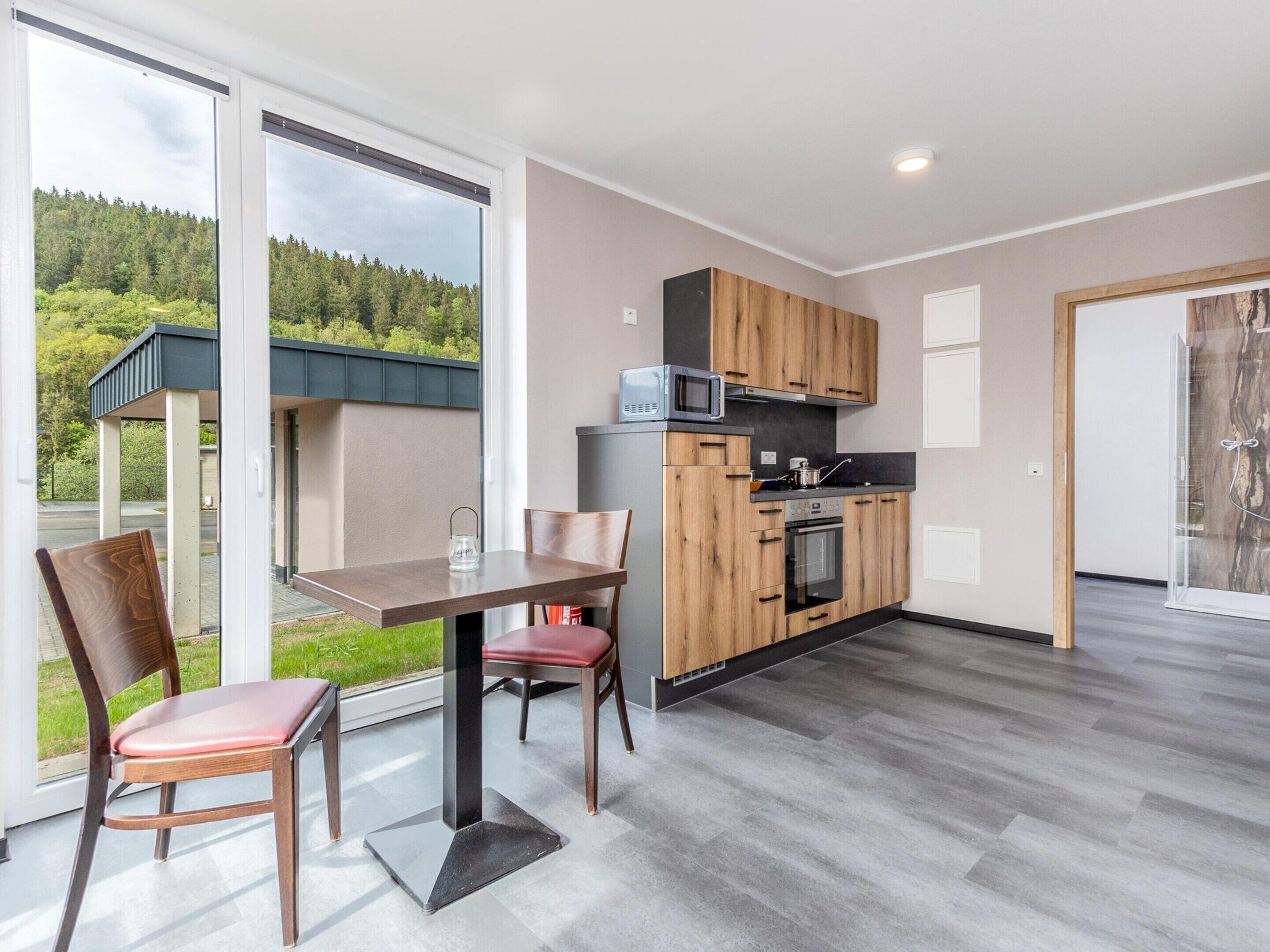 Bungalow | Private kitchen | Electric kettle, high chair