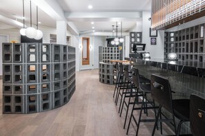 Reception - VRGE Revelstoke (Revelstoke)