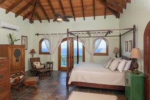 4 bedrooms, iron/ironing board, WiFi, bed sheets - Croix Vista, Beautiful sweeping Views! (Cruz Bay)