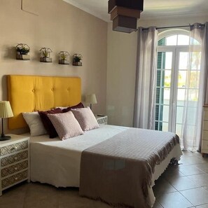 1 camera, ferro/asse da stiro, Wi-Fi, lenzuola