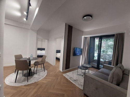 Executive Suites by Modern Living