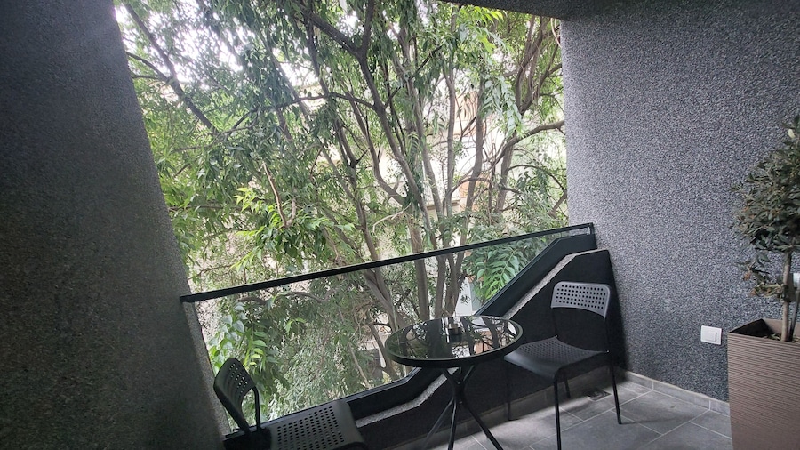 Executive Suites by Modern Living