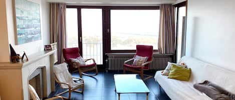 Apartment | Living room