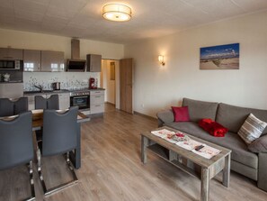 Private kitchen - North Beach Modern Retreat (Borkum)