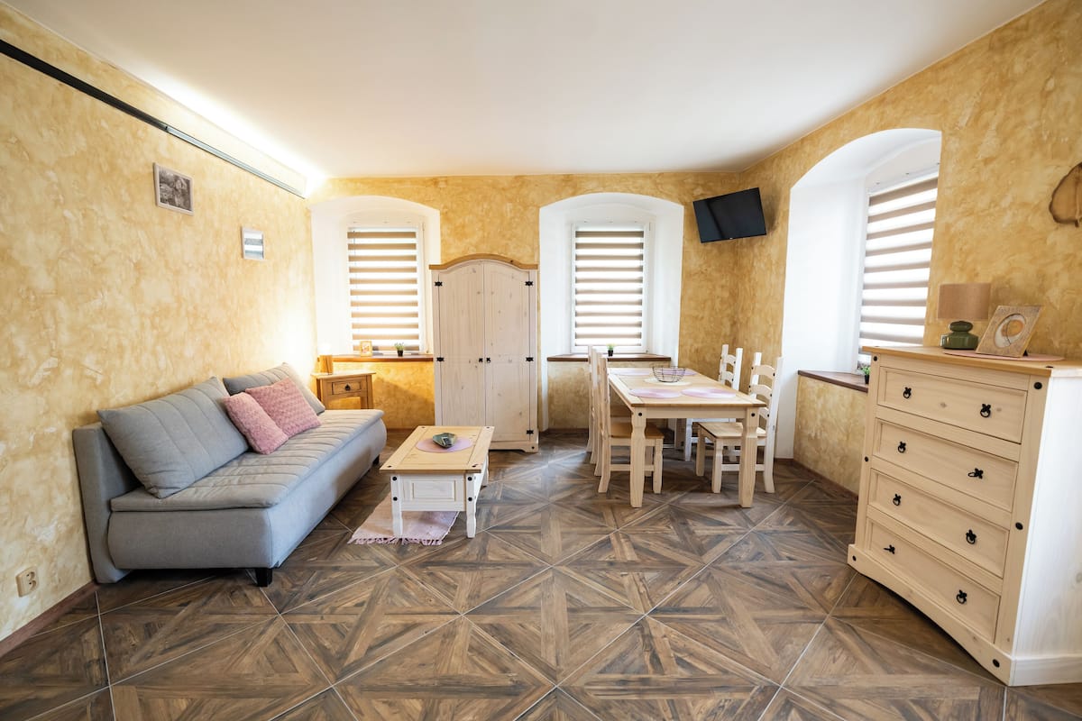 Family Suite | 1 bedroom, free WiFi