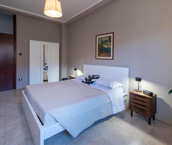 1 soverom, wi-fi og sengetøy