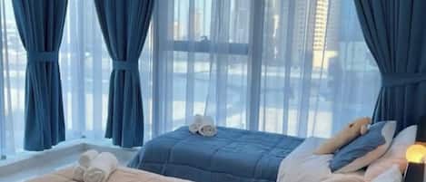 1 多间卧室、熨斗/熨衣板、WiFi、床单