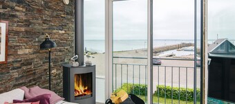 6 Person Holiday Home in Thyholm