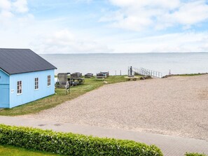 Uklassifisert bilde, 3 av 34, knapp