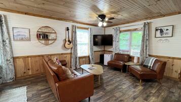 Smart TV, fireplace, table tennis, books