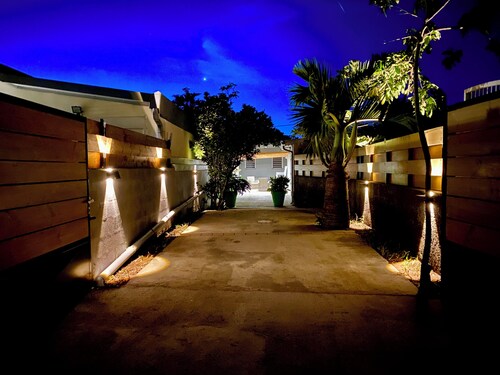 Ti Case Fleur Letchi - Cadre Calme et Agréable, Avec Jardin, 15 min des plages. 