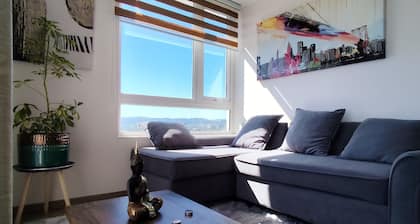 Departamento Amoblado con Vista a Laguna