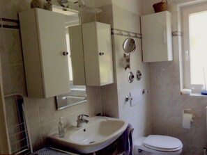 House | Bathroom - Seebergweg Modern Retreat (Maasholm)