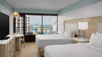 Habitación, varias camas, vistas al mar | Vistas desde la habitación