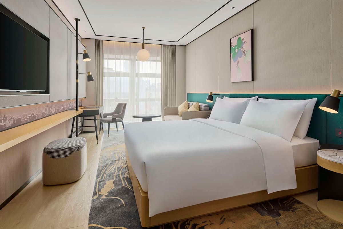 Down comforters, minibar, in-room safe, blackout drapes