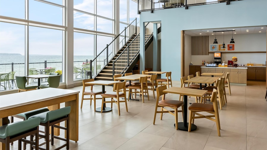 Hampton Inn St Ignace Lakefront Mackinac