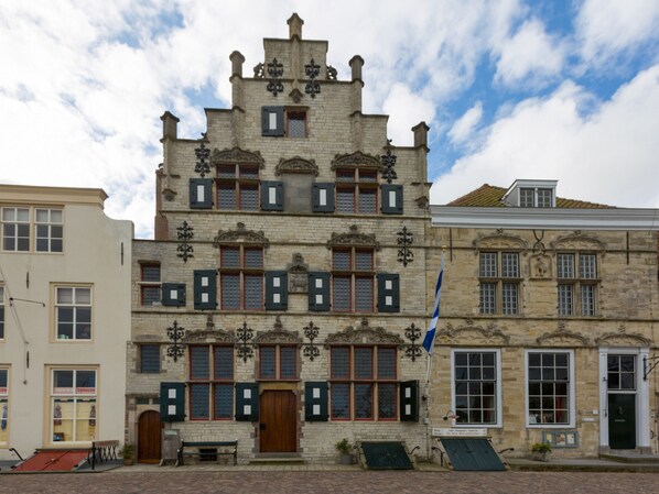 House | Exterior - Holiday Home in Veere Near Historic Center (Veere)