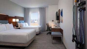 1 habitación, ropa de cama de alta calidad y escritorio