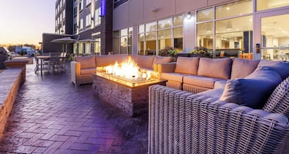 Holiday Inn Express & Suites Benson by IHG