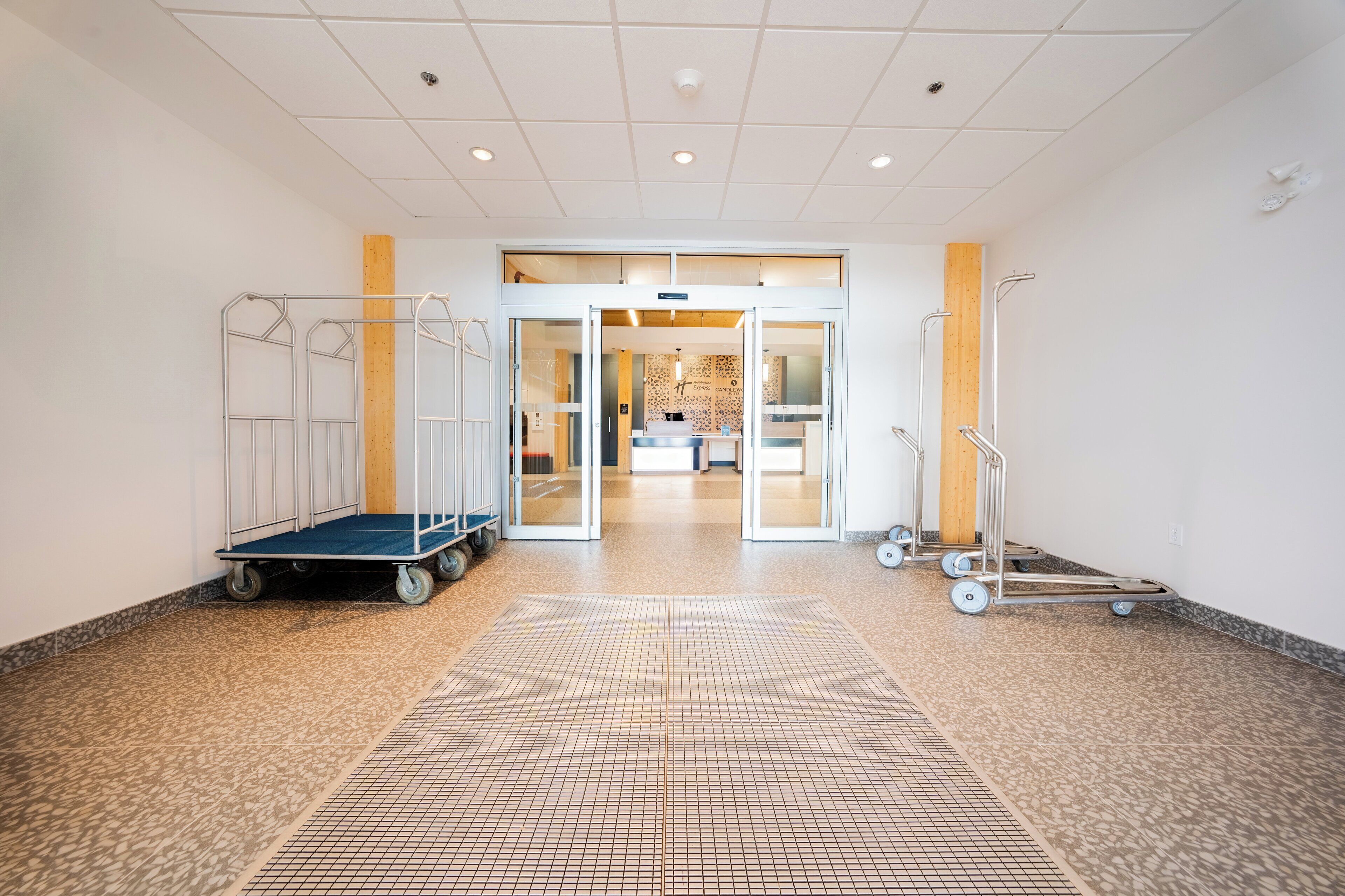 Photo - Candlewood Suites Trois-Rivières Ouest by IHG