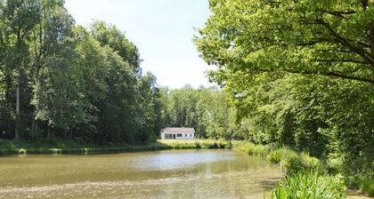 Nature Retreat by the Lakes