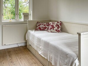 House | 4 bedrooms - 4 Star Holiday Home in Hok-by Traum (Hok)