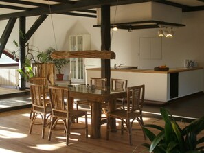 Dining - Quellenhof Comfortable Holiday Residence (Retschow)