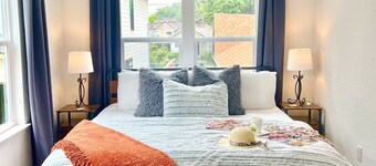 Clean & Cozy Guest Suite Near U of H